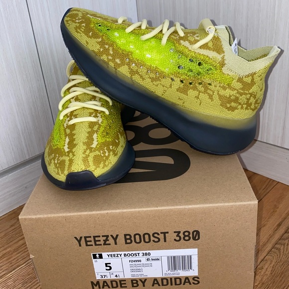 Yeezy Boost 380 HYLTE